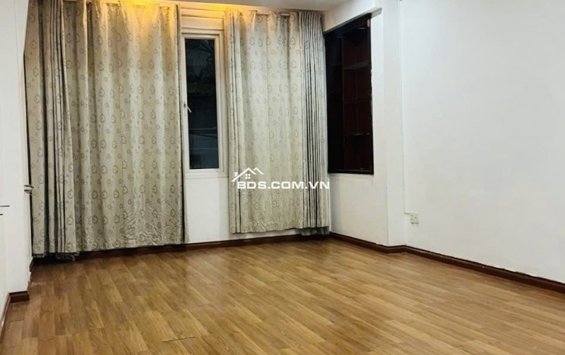 Khu VIP Bàu Cát, Xe Tái Tránh P.12 Tân Bình, 4 Tầng 4x16 CN 64m2. Chỉ 13.5 tỷ